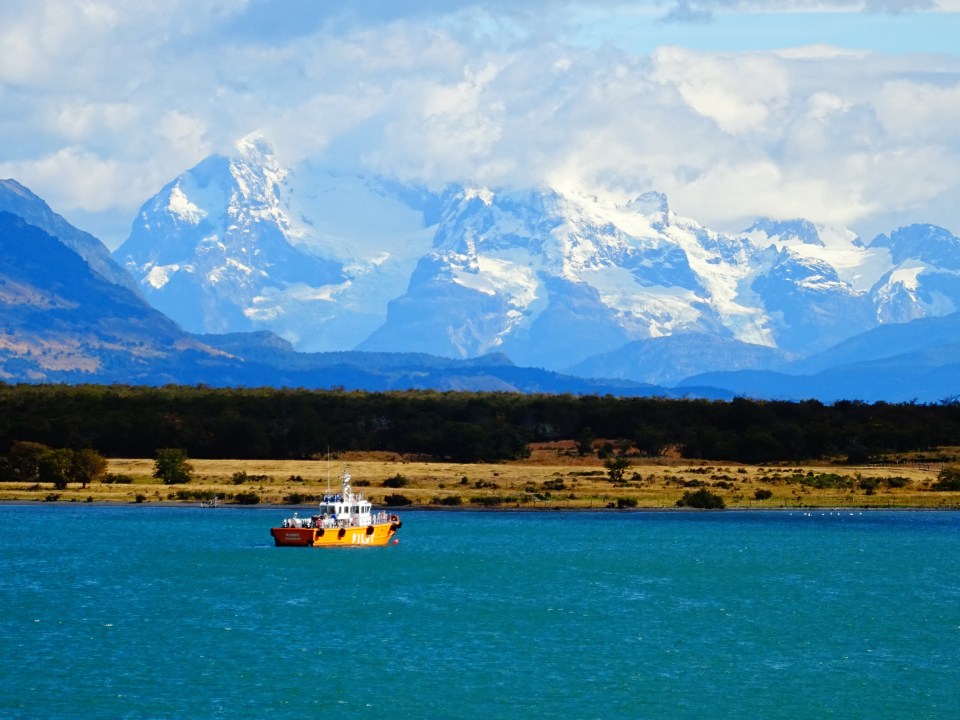 Arrival in Puerto Natales, Spectacular