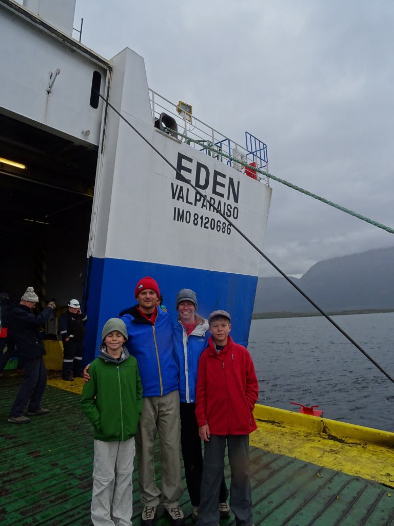 At a boat stop - taking supplies and locals off the ship